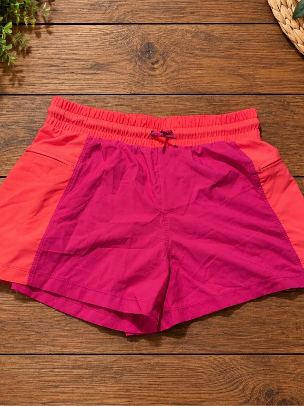 Kids Dual-Tone Pink and Coral Active Shorts